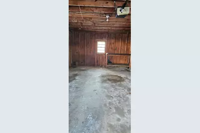 94 Wilton St, Springfield, MA 01109 - Photo 7