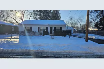 94 Wilton St, Springfield, MA 01109 - Photo 1