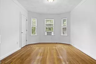 9-11 Edmunds St, Cambridge, MA 02140 - Photo 17