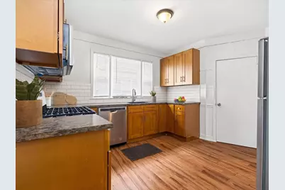 9-11 Edmunds St, Cambridge, MA 02140 - Photo 3