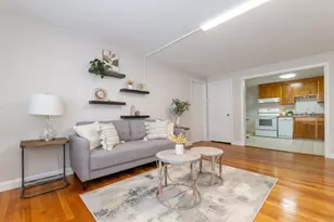 35 Montvale Ave, Woburn, MA 01801 - Photo 7