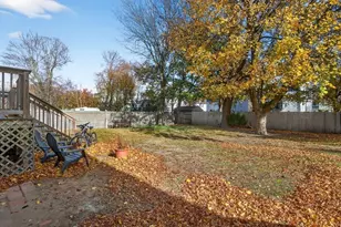 49 Clifton St, Cambridge, MA 02140 - Photo 15