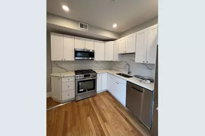 73 Pearl St #2, Somerville, MA 02145 - Photo 5