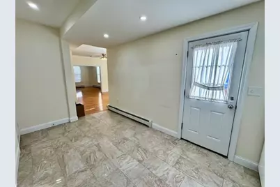 100 Vinton #1, Melrose, MA 02176 - Photo 3