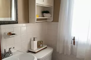 100 Lawrence St, Gardner, MA 01440 - Photo 31