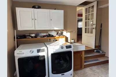 100 Lawrence Street, Gardner, MA 01440 - Photo 33