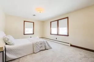 70 Oak St, Franklin, MA 02038 - Photo 17