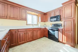 70 Oak St, Franklin, MA 02038 - Photo 15