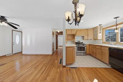 71 Clifford St, Yarmouth, MA 02664 - Photo 21