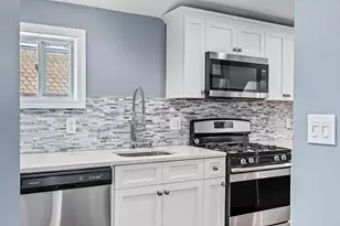 167 Lexington St, Boston, MA 02128 - Photo 5