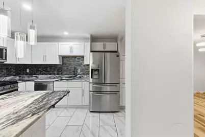 16 Floyd St #1, Woburn, MA 01801 - Photo 5