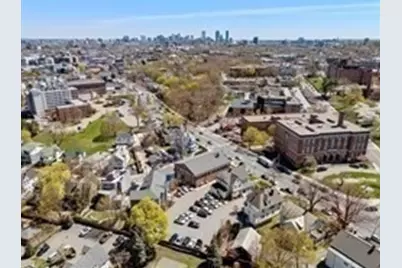 8 Dustin #103, Boston, MA 02135 - Photo 9