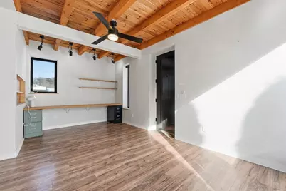 2 Juniper St, Northampton, MA 01062 - Photo 7