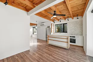 2 Juniper St, Northampton, MA 01062 - Photo 13