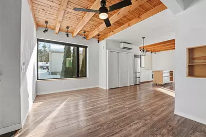 2 Juniper St, Northampton, MA 01062 - Photo 5