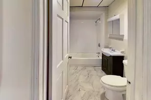 29 Glenwood Square, Brockton, CA 92301 - Photo 9