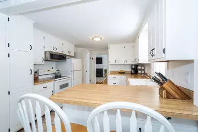 10 Oak Street, Natick, MA 01760 - Photo 11