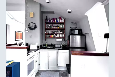 19 Chester St #3, Somerville, MA 02144 - Photo 5