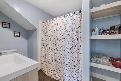 549 E Main St, Orange, MA 01364 - Photo 21