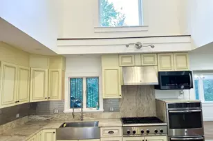 125 Maple St, Carlisle, MA 01741 - Photo 15