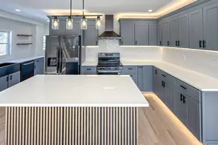 44 Sherman St, Medford, MA 02155 - Photo 13