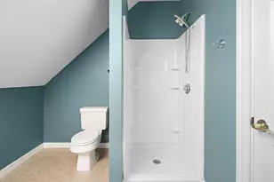 6 Porter St, Woburn, MA 01801 - Photo 15