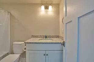 10 Hawley St, Northampton, MA 01060 - Photo 25