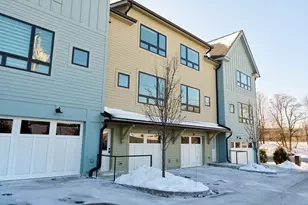 10 Hawley St, Northampton, MA 01060 - Photo 35