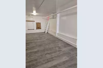 801.5 High Street #801.5, Holyoke, MA 01040 - Photo 3