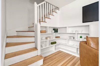 71 Highland Rd, Brookline, MA 02445 - Photo 11