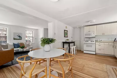 71 Highland Rd, Brookline, MA 02445 - Photo 7