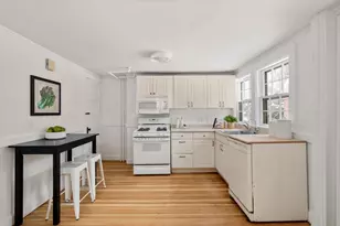 71 Highland Rd, Brookline, MA 02445 - Photo 7