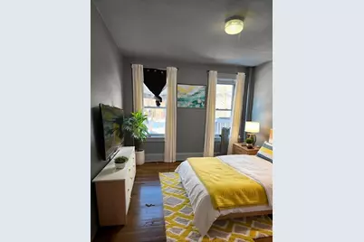 263 Elm Street #3L, Holyoke, MA 01040 - Photo 3