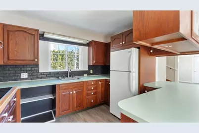 88 Winthrop Street #3, Taunton, MA 02780 - Photo 5