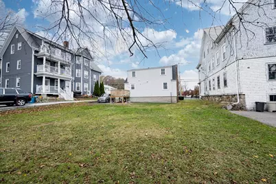 24 Oak St, Brockton, MA 02301 - Photo 17