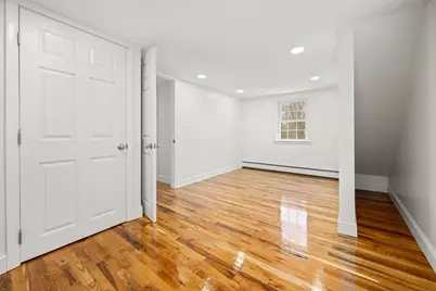 24 Oak St, Brockton, MA 02301 - Photo 11