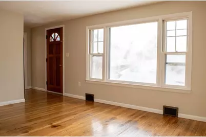 12 Wilmot St, Fitchburg, MA 01420 - Photo 9