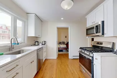 35 Henry St, Medford, MA 02155 - Photo 21