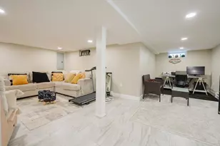 158 Chester St, Worcester, MA 01605 - Photo 33