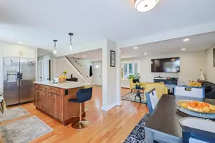 158 Chester St, Worcester, MA 01605 - Photo 5