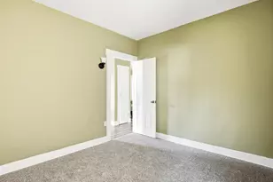 23 Lexington St, Fall River, MA 02723 - Photo 33