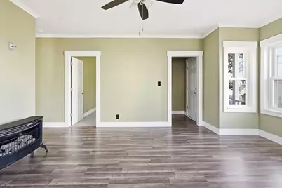 23 Lexington St #2, Fall River, MA 02723 - Photo 5