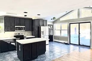 232 Rockrimmon St, Belchertown, MA 01007 - Photo 9