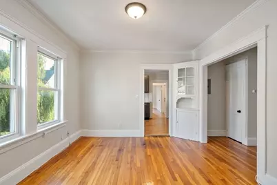 193 Florence St #1, Boston, MA 02131 - Photo 9