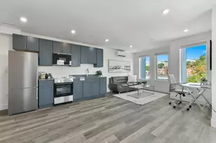 585 Essex, Lynn, MA 01902 - Photo 9