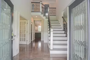 603R South St, Shrewsbury, MA 01545 - Photo 5