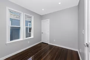 19 Chase St, Boston, MA 02125 - Photo 15