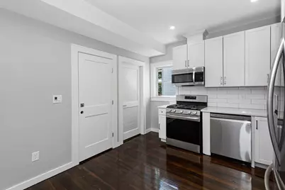 19 Chase St #B, Boston, MA 02125 - Photo 7