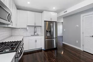 19 Chase St, Boston, MA 02125 - Photo 5