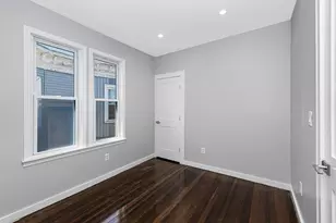 19 Chase St, Boston, MA 02125 - Photo 17